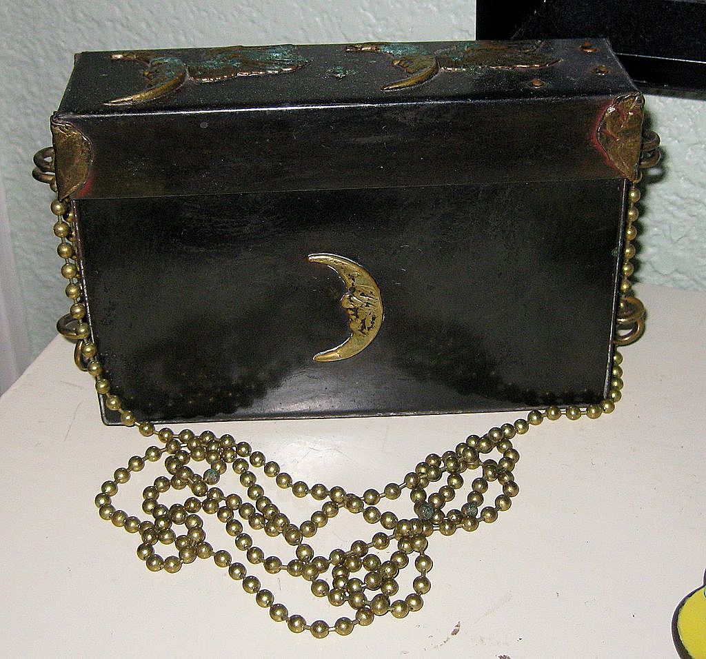 Vintage Designer Signed Zavala Mexico Box Style Purse Handbag Moon Design Vintage Designer Signed Zavala Mexico Box Style Purse Handbag Moon Design