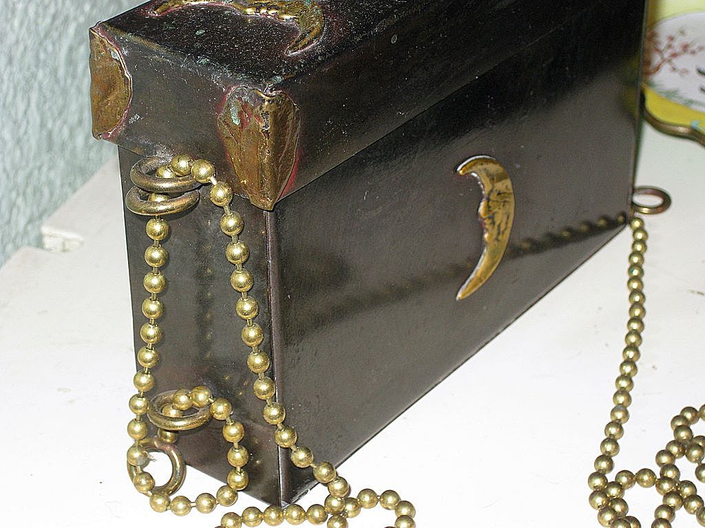 Vintage Designer Signed Zavala Mexico Box Style Purse Handbag Moon Design Vintage Designer Signed Zavala Mexico Box Style Purse Handbag Moon Design