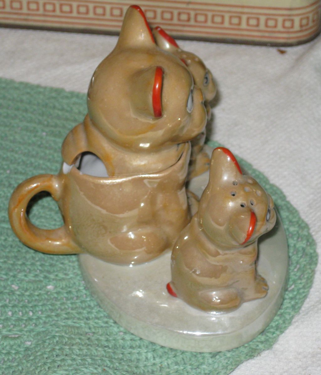 Vintage Luster Pug French Bull Terrier Dog Condiment Salt Pepper Set Vintage Luster Pug French Bull Terrier Dog Condiment Salt Pepper Set