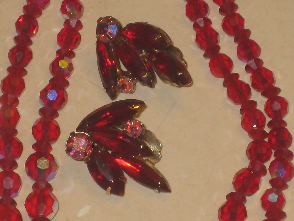 Vintage 2 Strand Aurora Borealis Red Crystal Necklace Earrings Set Vintage 2 Strand Aurora Borealis Red Crystal Necklace Earrings Set