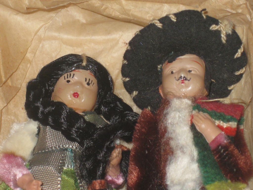 Vintage 1930's Pair of Miniature Dolls Spain Ethnic Costume Dress Vintage 1930's Pair of Miniature Dolls Spain Ethnic Costume Dress