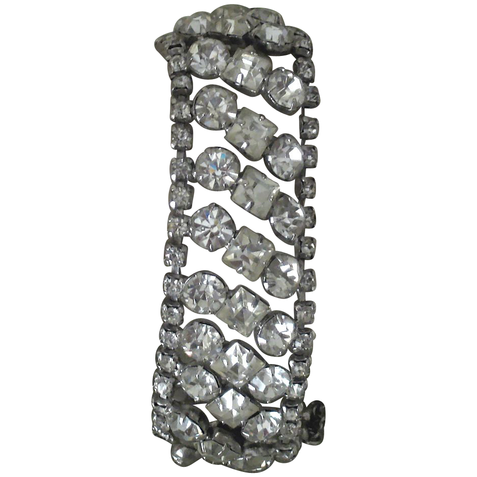 Vintage Stunning Wide Rhinestone Bracelet Vintage Stunning Wide Rhinestone Bracelet