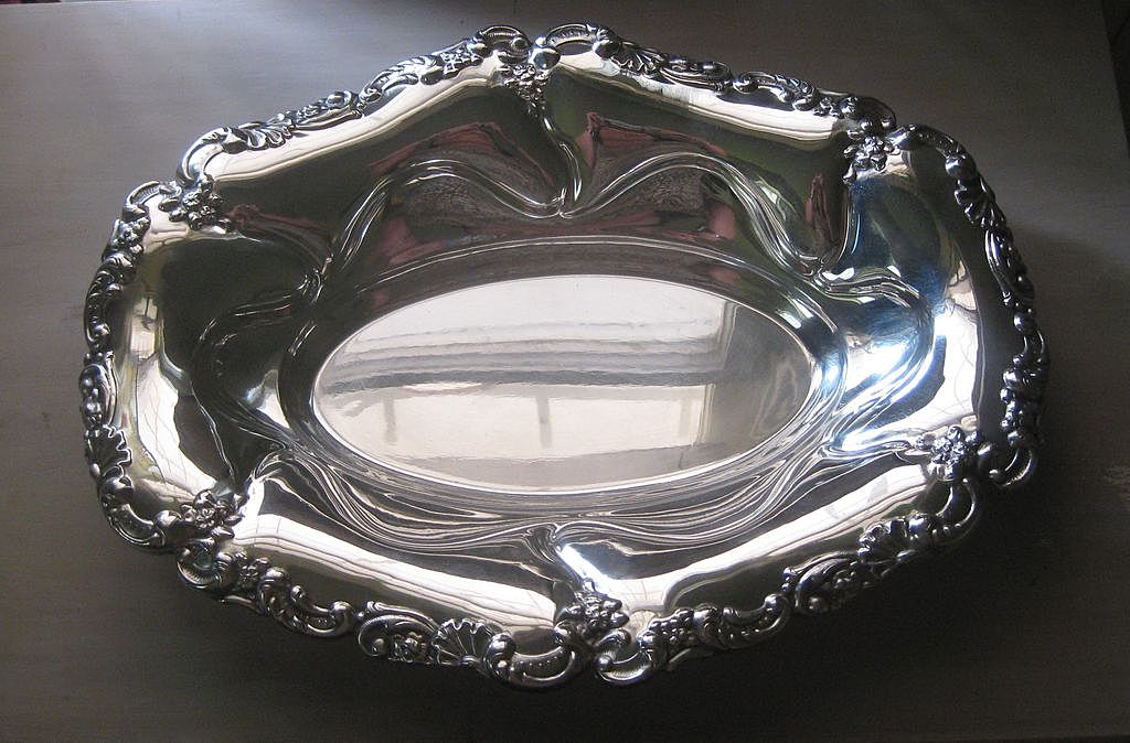 Beautiful Vintage Ornate William Adams Towle Silver Plate Bowl Spain Beautiful Vintage Ornate William Adams Towle Silver Plate Bowl Spain
