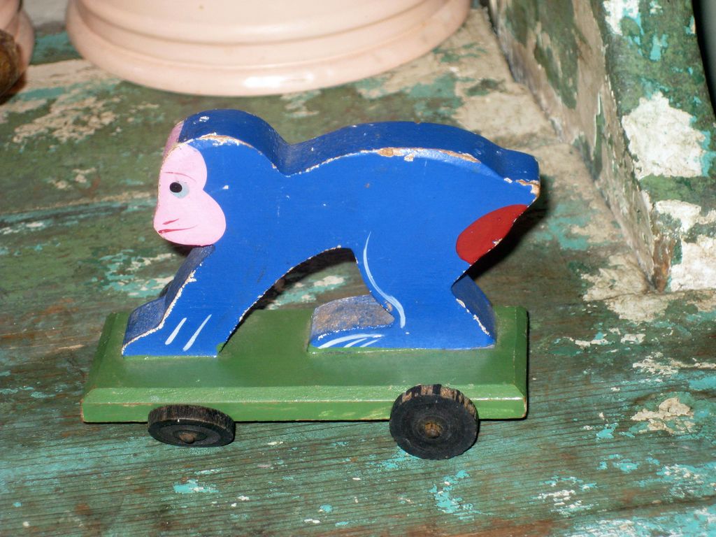 Adorable Hand Painted Wooden Monkey on Wheels Toy Made in Japan Adorable Hand Painted Wooden Monkey on Wheels Toy Made in Japan