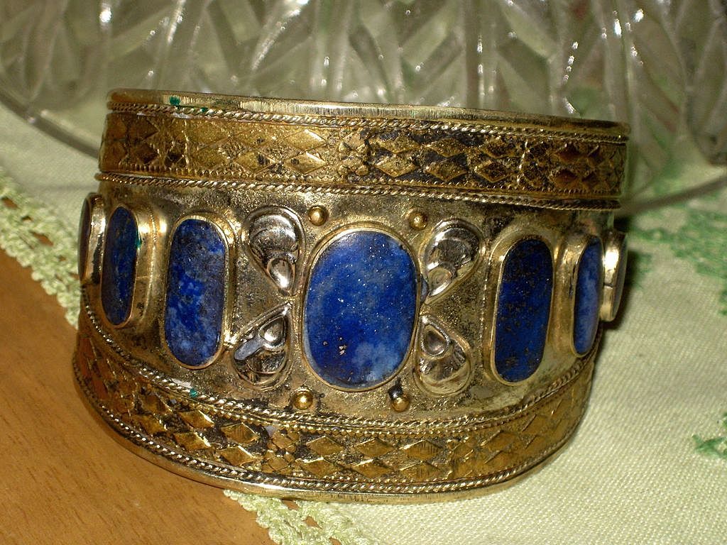 Stunning Vintage Wide Bangle 800 Silver & Lapis Stone Cuff Bracelet with Gilt Accents Stunning Vintage Wide Bangle 800 Silver & Lapis Stone Cuff Bracelet with Gilt Accents