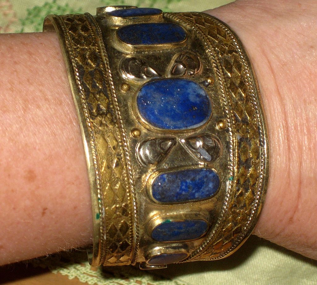 Stunning Vintage Wide Bangle 800 Silver & Lapis Stone Cuff Bracelet with Gilt Accents Stunning Vintage Wide Bangle 800 Silver & Lapis Stone Cuff Bracelet with Gilt Accents