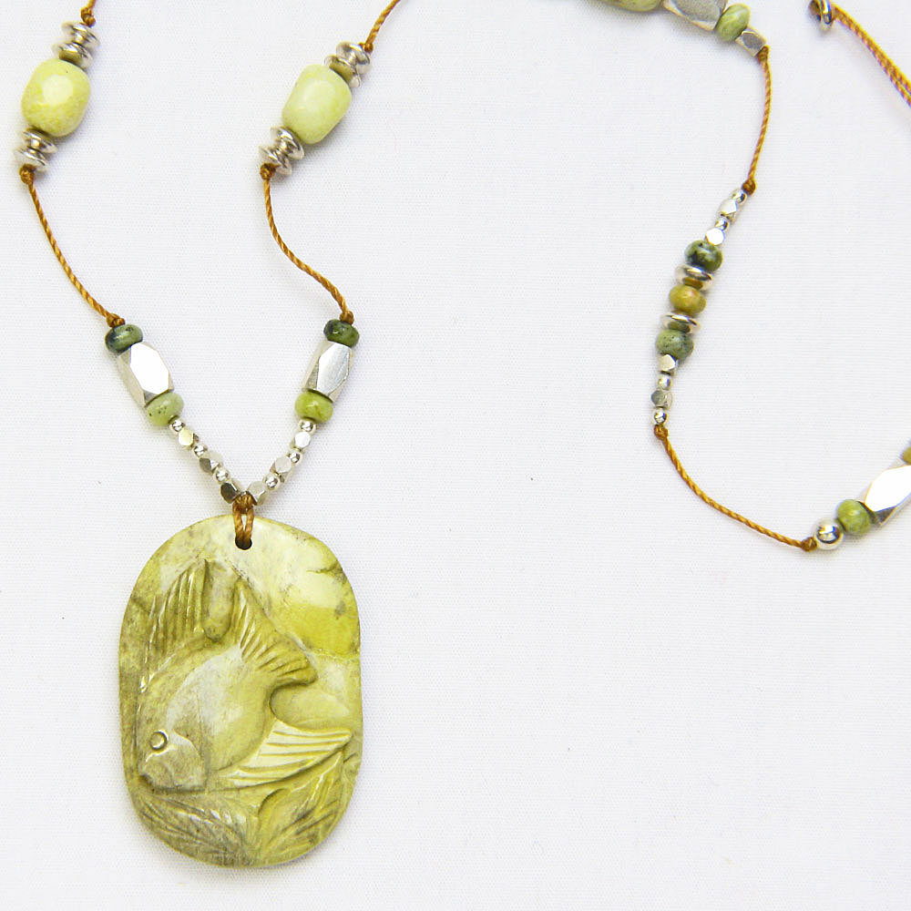 Free Shipping! Green Serpentine Carved Fish Pendant Necklace w/ Sterling Silver Accents Free Shipping! Green Serpentine Carved Fish Pendant Necklace w/ Sterling Silver Accents