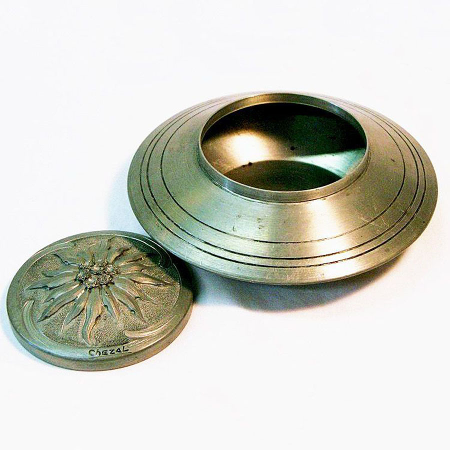 French L'Art Pratique Signed Chezal Pewter Edelweiss Box, 1925 French L'Art Pratique Signed Chezal Pewter Edelweiss Box, 1925