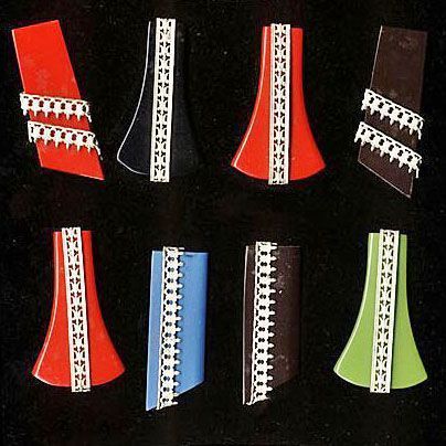 Galalith (Casein) Full Card of Vintage Dress Clips, Ca. 1930 Galalith (Casein) Full Card of Vintage Dress Clips, Ca. 1930