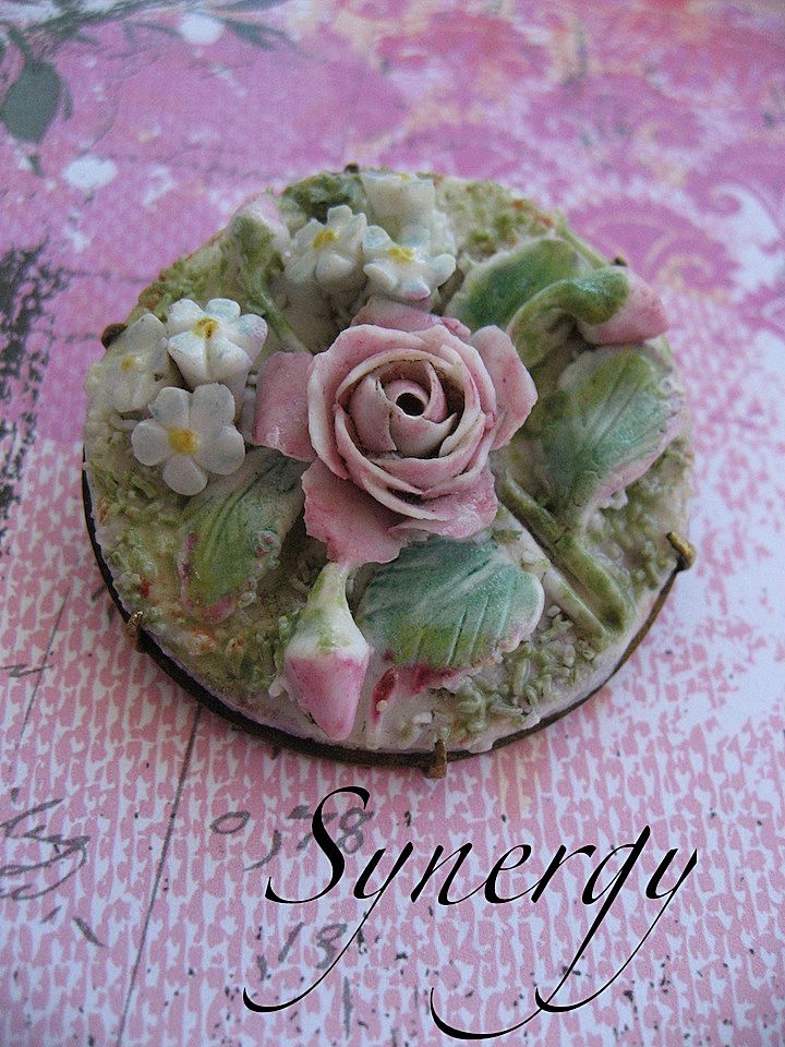 Elfinware Porcelain Mossware Flower Brooch Elfinware Porcelain Mossware Flower Brooch