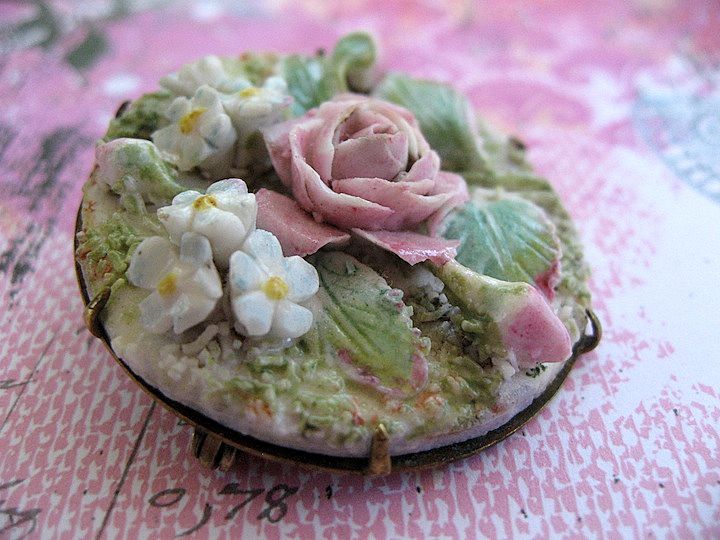Elfinware Porcelain Mossware Flower Brooch Elfinware Porcelain Mossware Flower Brooch