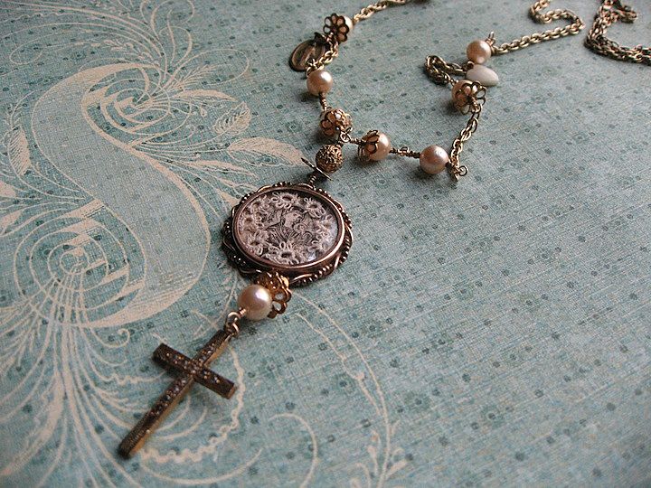 Vintage Artisan Faith Necklace Of Our Lady Of Perpetual Help Vintage Artisan Faith Necklace Of Our Lady Of Perpetual Help