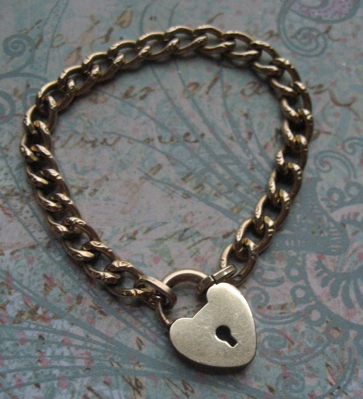Patterned Link Bracelet WIth Heart Padlock Charm In Gold Fill Patterned Link Bracelet WIth Heart Padlock Charm In Gold Fill