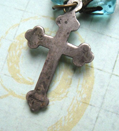 Vintage Religious Charm Crystal Necklace With Puffy Heart Vintage Religious Charm Crystal Necklace With Puffy Heart