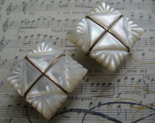 Victorian Carved Mother of Pearl Cufflink Buttons Victorian Carved Mother of Pearl Cufflink Buttons