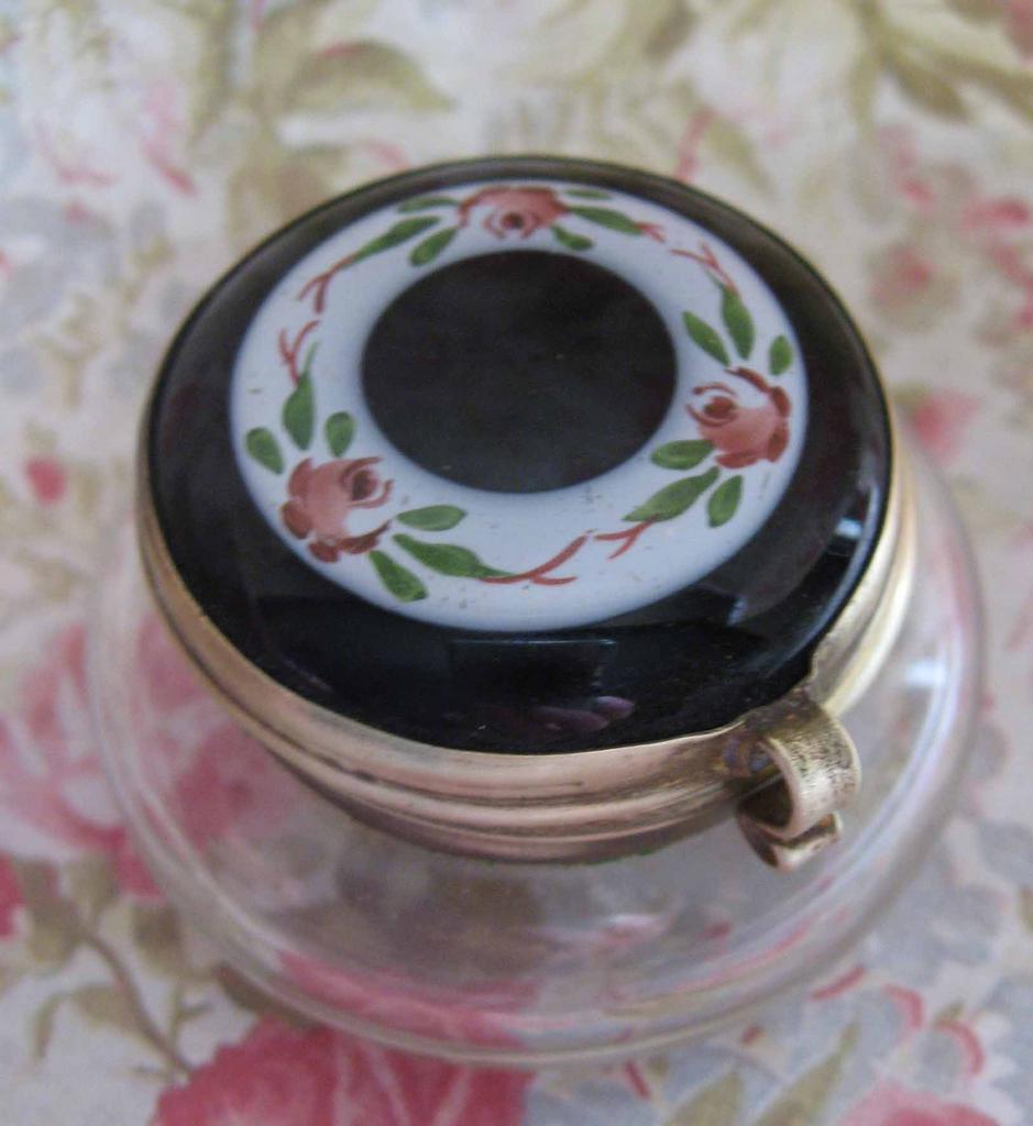 Victorian Enameled Dresser Jar in Black With Roses Victorian Enameled Dresser Jar in Black With Roses