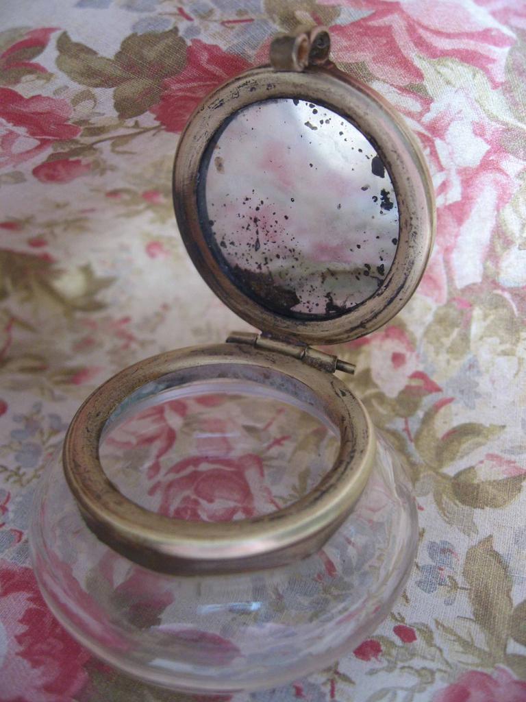 Victorian Enameled Dresser Jar in Black With Roses Victorian Enameled Dresser Jar in Black With Roses