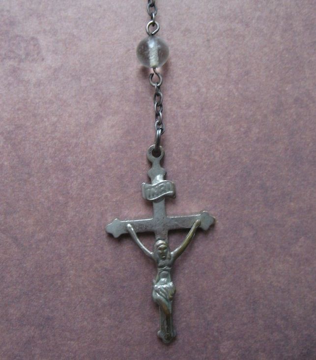 Pools Of Light Rock Crystal Rosary With Sacred Heart Of Jesus Pools Of Light Rock Crystal Rosary With Sacred Heart Of Jesus