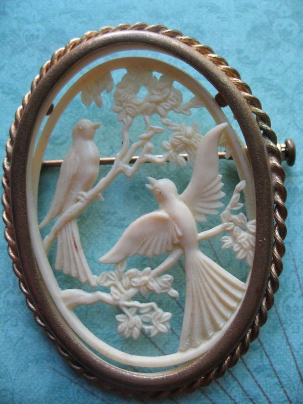 Celluloid Depose French Bird Silhouette Brooch Celluloid Depose French Bird Silhouette Brooch