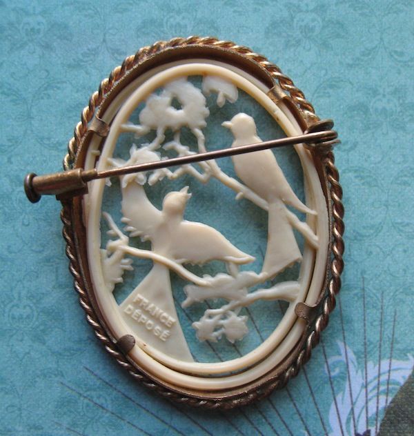 Celluloid Depose French Bird Silhouette Brooch Celluloid Depose French Bird Silhouette Brooch