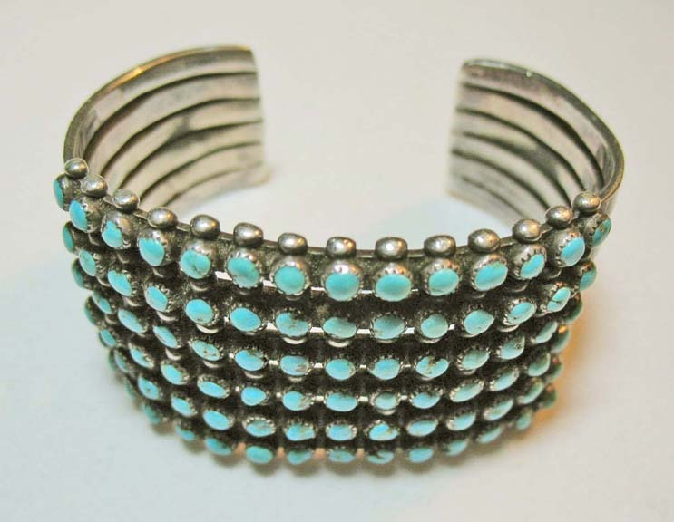 1940's Zuni Sterling Silver / Turquoise Cuff Bracelet Vintage Southwestern / Native American / SCARCE 1940's Zuni Sterling Silver / Turquoise Cuff Bracelet Vintage Southwestern / Native American / SCARCE