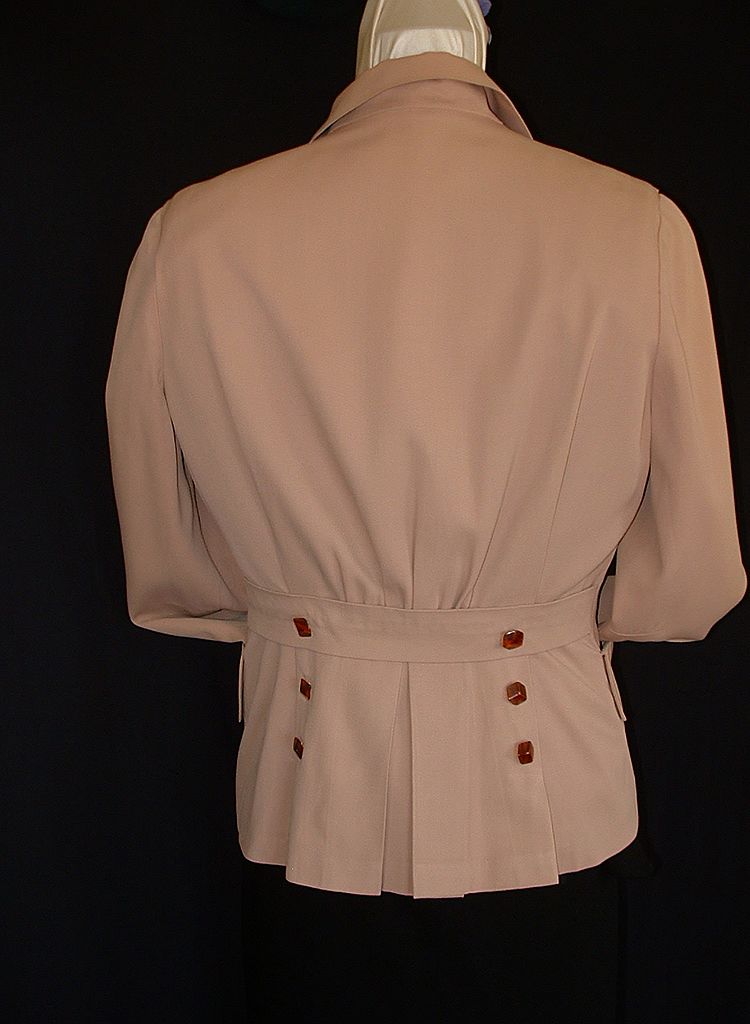 1940's Gabardine Jacket w/Bakelite Buttons sz M 1940's Gabardine Jacket w/Bakelite Buttons sz M