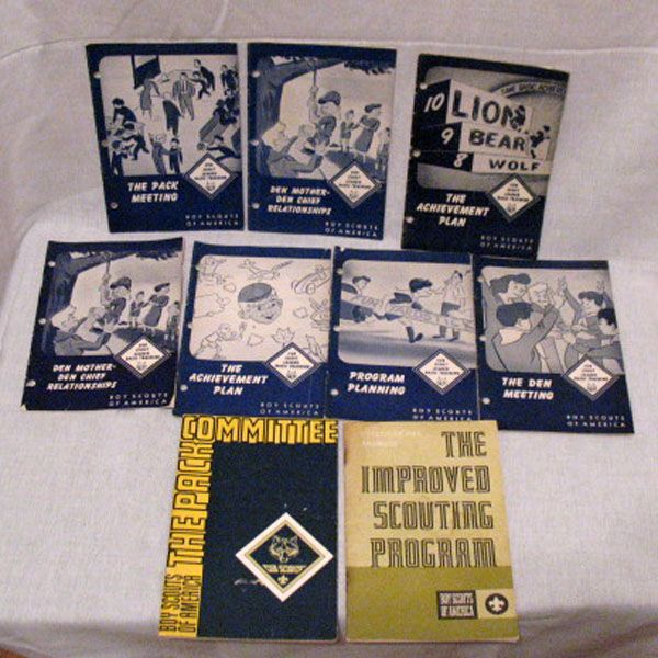 20% OFF (9) Vintage Pamphlet Guides For Cub Scout Leaders 20% OFF (9) Vintage Pamphlet Guides For Cub Scout Leaders