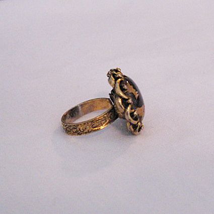 Vintage Costume Jewelry Scorpion Zodiac Brass Ring Vintage Costume Jewelry Scorpion Zodiac Brass Ring