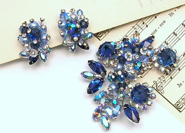Sparkling Blue VENDOME Brooch and Earrings Sparkling Blue VENDOME Brooch and Earrings