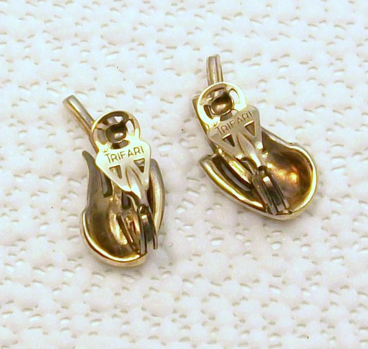 1950 TRIFARI Bird pin & Earrings 1950 TRIFARI Bird pin & Earrings