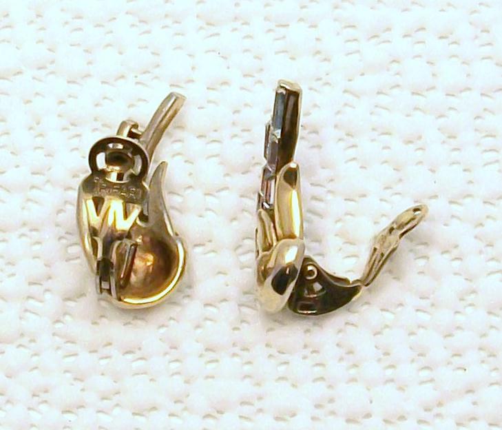 1950 TRIFARI Bird pin & Earrings 1950 TRIFARI Bird pin & Earrings