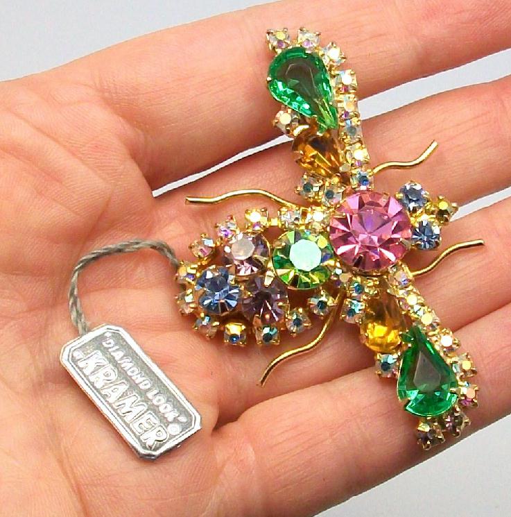 KRAMER Rhinestone Bee Insect Bug Pin with original Hang Tag!! KRAMER Rhinestone Bee Insect Bug Pin with original Hang Tag!!