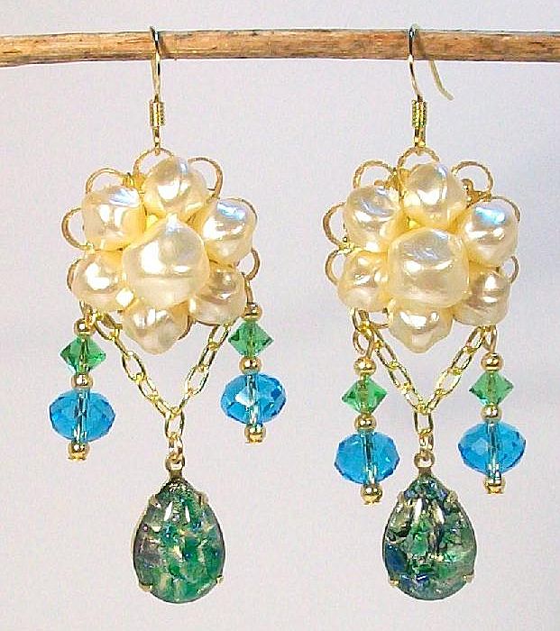 GREEN OPAL ........Elegant Pierced Earrings by Temptations GREEN OPAL ........Elegant Pierced Earrings by Temptations