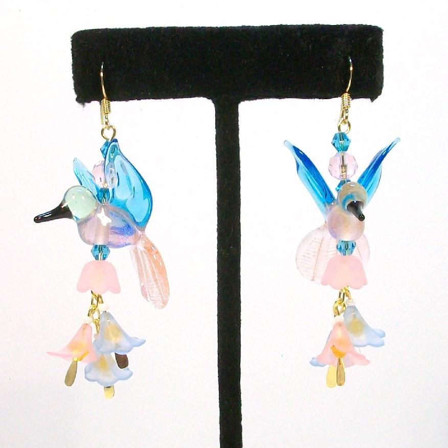 Blue and Pink HUMMINGBIRDS.......Symmetrical Earrings Blue and Pink HUMMINGBIRDS.......Symmetrical Earrings