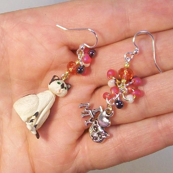 I LOVE MY CAT........Asymmetrical Earrings I LOVE MY CAT........Asymmetrical Earrings
