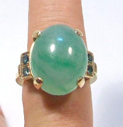 14 Karat GOLD & Chrysoprase Ring w/ TEAL-BLUE Accent Diamonds w/ written Appraisal of $2,850 14 Karat GOLD & Chrysoprase Ring w/ TEAL-BLUE Accent Diamonds w/ written Appraisal of $2,850