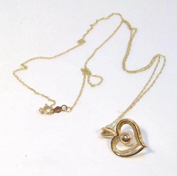 14kt Yellow Gold HEART Pendant with Real Pearl Accent on 14kt gold chain 14kt Yellow Gold HEART Pendant with Real Pearl Accent on 14kt gold chain