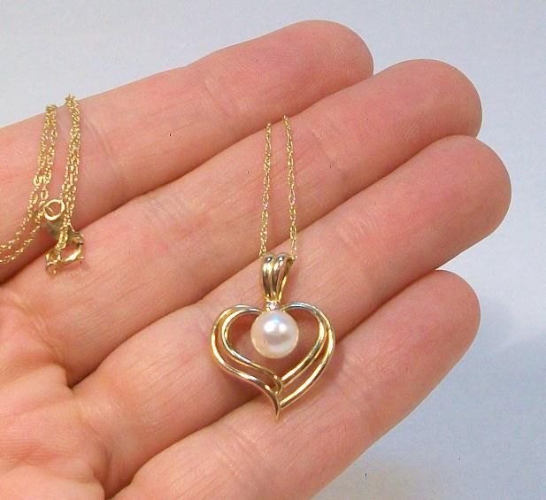 14kt Yellow Gold HEART Pendant with Real Pearl Accent on 14kt gold chain 14kt Yellow Gold HEART Pendant with Real Pearl Accent on 14kt gold chain