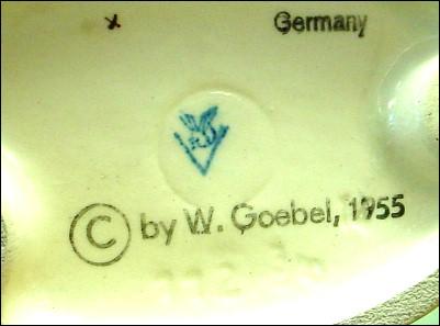 Hummel/Goebel Figure Just Resting Full Bee Hummel/Goebel Figure Just Resting Full Bee