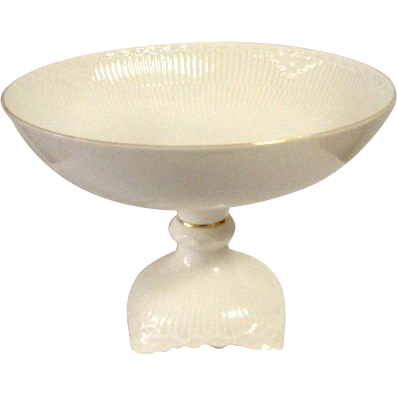 Royal Copenhagen Half Lace Pattern in White w/Gold Trim Royal Copenhagen Half Lace Pattern in White w/Gold Trim