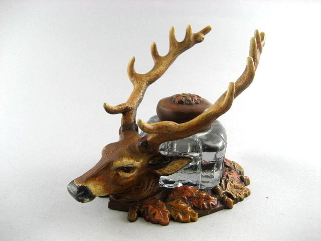 Victorian Era Inkwell In The Shape Of A Deer Head With Fall Foliage Victorian Era Inkwell In The Shape Of A Deer Head With Fall Foliage