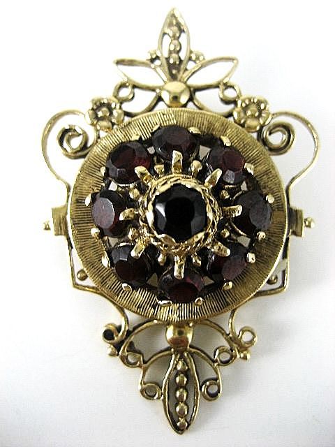 Exceptional Vintage Lady's Ornate 14K Garnet Brooch / Pendant Exceptional Vintage Lady's Ornate 14K Garnet Brooch / Pendant