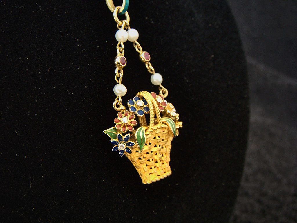 Exquisite Lady's 18K Enameled Basket Of Flowers Pendant Exquisite Lady's 18K Enameled Basket Of Flowers Pendant