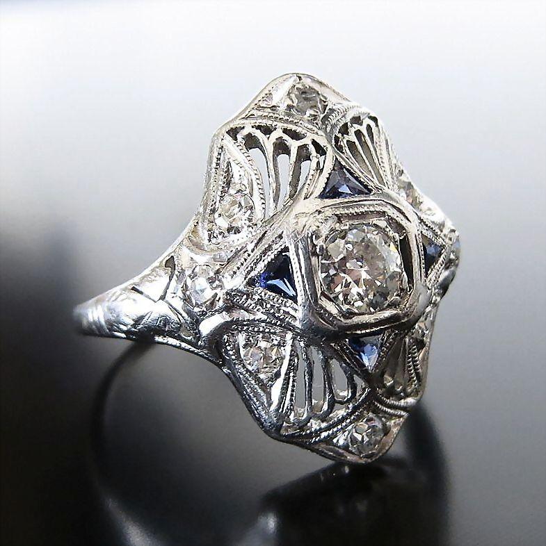 Very Beautiful Lady's Platinum Art Deco Diamond & Sapphire Ring Very Beautiful Lady's Platinum Art Deco Diamond & Sapphire Ring