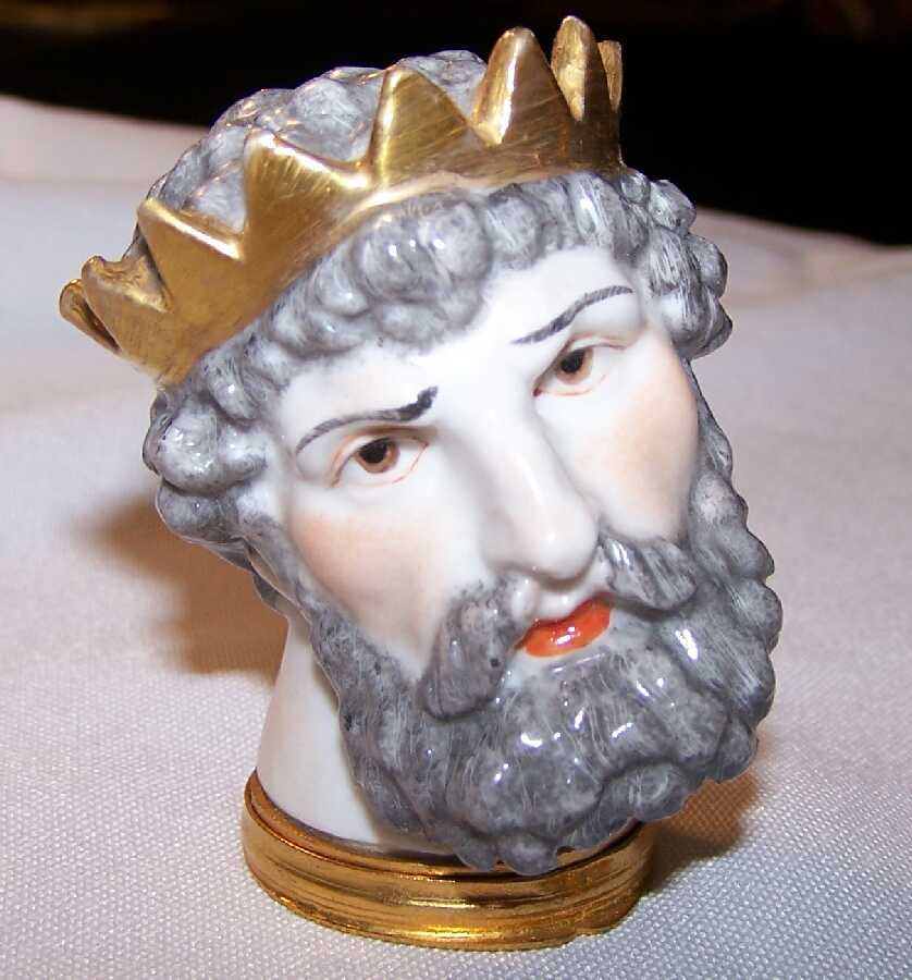 Rare 1850 French Figural King Crown Porcelain Bust Snuff Box-Very Unusual!!! Rare 1850 French Figural King Crown Porcelain Bust Snuff Box-Very Unusual!!!
