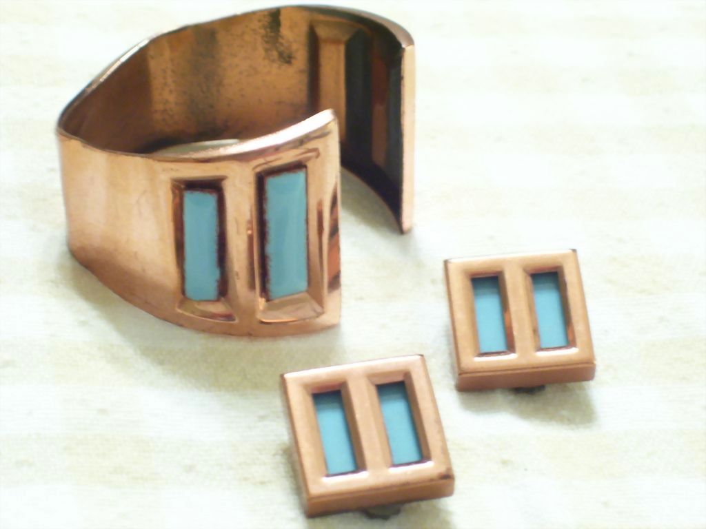 Rare Vintage MATISSE Aqua Enamel Copper CHILE Modernist Reverse Cuff Bracelet & Clip Earrings Set Rare Vintage MATISSE Aqua Enamel Copper CHILE Modernist Reverse Cuff Bracelet & Clip Earrings Set