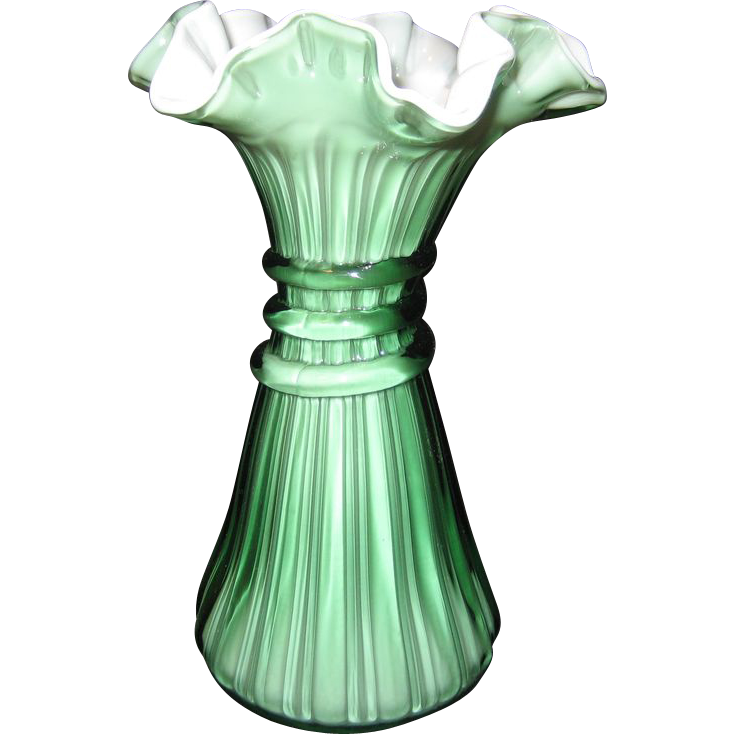 Fenton Heritage Green Wheat Vase Fenton Heritage Green Wheat Vase