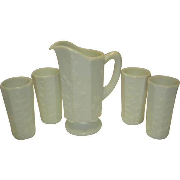 Westmoreland Paneled Grape Pitcher and 4 Tumblers Westmoreland Paneled Grape Pitcher and 4 Tumblers