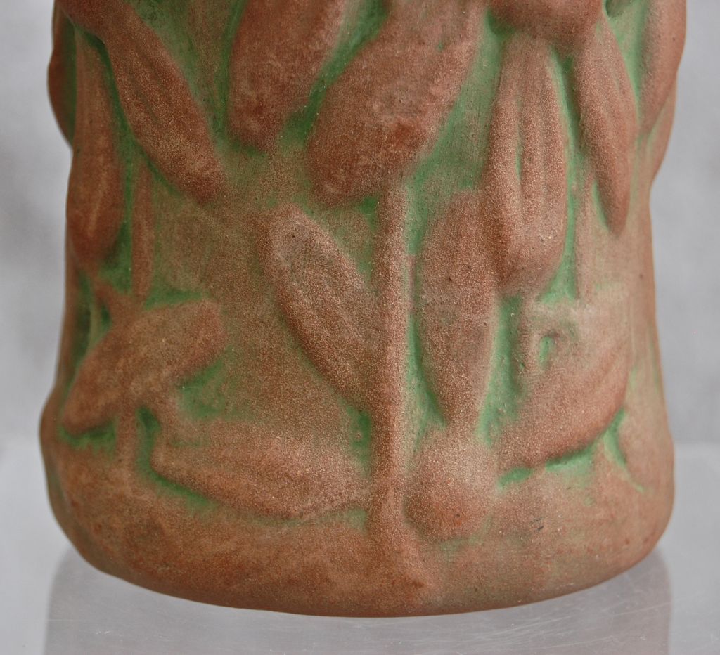Peters & Reed Pottery "Moss Aztec" Daisy Vase #171 Peters & Reed Pottery "Moss Aztec" Daisy Vase #171