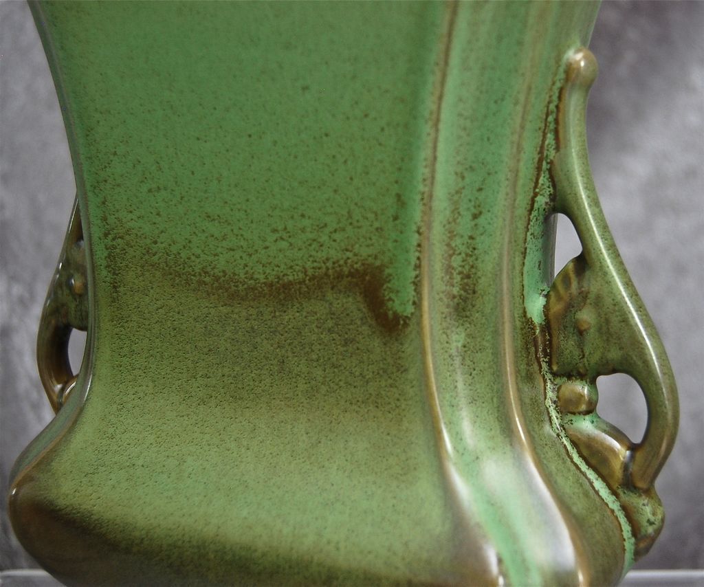 Cowan Pottery "Logan" Vase #649-B, "Antique Green" Glaze, Ca. 1928 Cowan Pottery "Logan" Vase #649-B, "Antique Green" Glaze, Ca. 1928